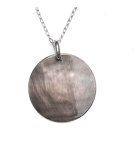 Imagen 2 de 2 de Collar Con Dije Redondo De Madreperla Gris En Plata .925