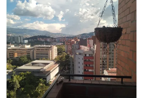 Venta De Apartamento En Carlos E. Restrepo
