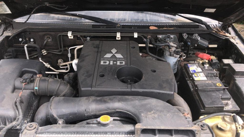 Mitsubishi Pajero Full 3.2 Hpe Aut. 5p