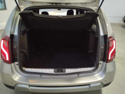 Imagen 13 de 15 de Renault Duster 2017 1.6 Ph2 4x2 Privilege 110cv