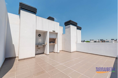 Departamento De 4 Ambientes Con Cochera - Vilanova Haedo