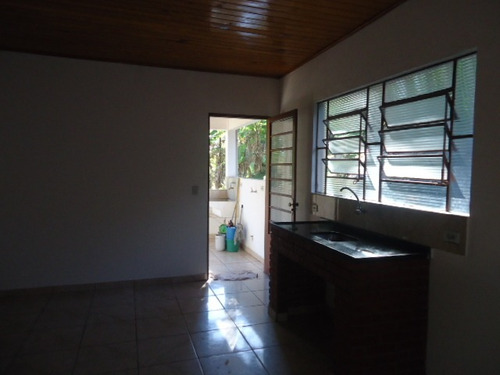 Imagem 12 de 14 de Casa Com Renda Boa Para Moradia Ref: 711