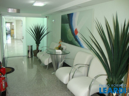 Imagem 2 de 15 de Casa Assobradada - Vila Ipojuca - Sp - 402479