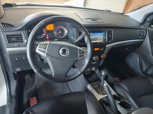Ssangyong Korando C At 2012