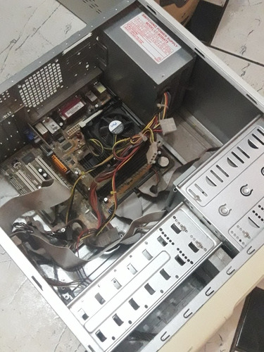 Computador Cpu Antigo Vintage Coleção Asus P/ Recuperar