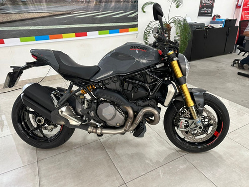 Ducati  Monster 1200 S 