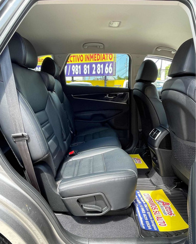 Imagen 13 de 15 de Kia Sorento 2.4l Ex 7p