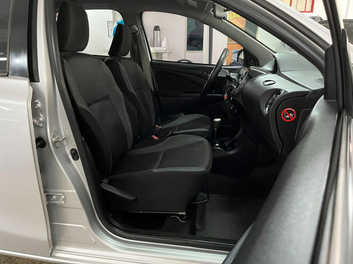 Etios 1.5 Hatch X Plus