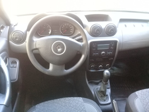 Imagen 8 de 9 de Renault Duster 1.6 4x2 Confort / Expression (110cv) 2014