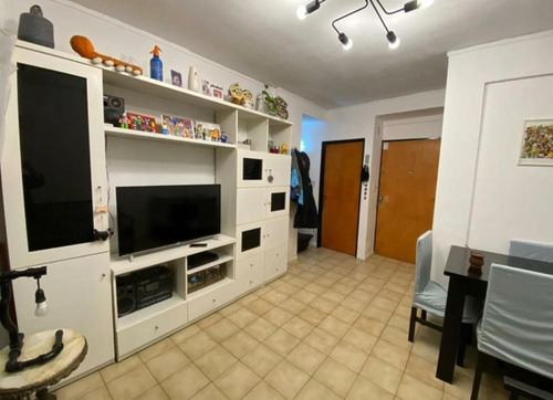 Departamento En Venta - 1 Dormitorios 1 Baño - 50mts2 - Flores