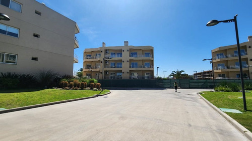Venta Departamento 3 Ambientes Pilar Balcon Garage