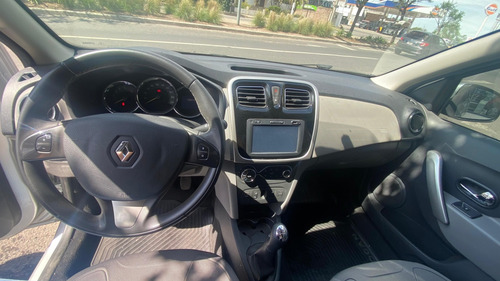 Renault Logan 1.6 16V PRIVILEGE L13