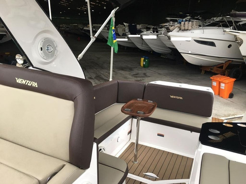Imagem 7 de 15 de Ventura 300 Sport Mercruiser Big Bloc 8.2 380hp 2016 Caiera.