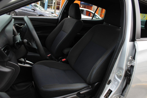 Toyota Yaris 1.3 16V XL MULTIDRIVE