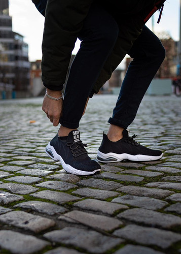 Zapatillas Black Men Keep Pushing