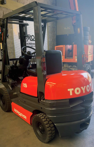 Imagen 6 de 15 de Autoelevador Toyota Nafta 1.5tn