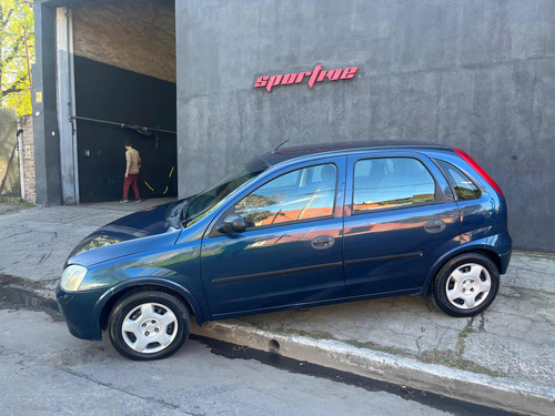 Chevrolet Corsa 1.8 Gl Aa+da