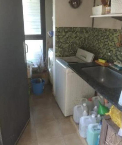 Casa En Venta - 2 Dormitorios 1 Baño - Cocheras - 400mts2 - Manuel B. Gonnet, La Plata