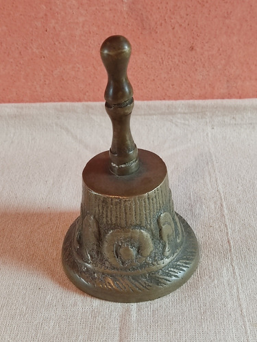 Campana Antigua De Bronce 