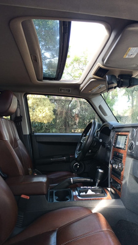 Jeep Commander 5.7 Limited Premium 4x2 Mt