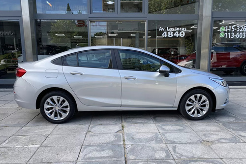 Chevrolet Cruze 1.4 Lt Mt Sedan