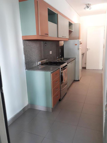 2 Amb. Al Frente. Cochera. Dorm. Suite, Balcón Aterrazado. Amenities
