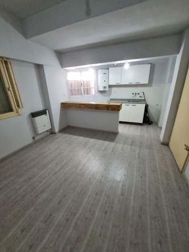 Imagen 5 de 8 de Departamento Apto Profesional
