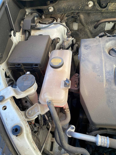 Imagen 5 de 16 de Toyota Rav4 2014 2.0 4x2 Tx Cvt