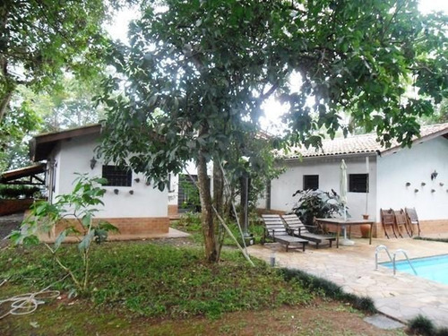 Imagem 21 de 25 de Casa De 3 Dorms Com 1 Suite - Ch0015