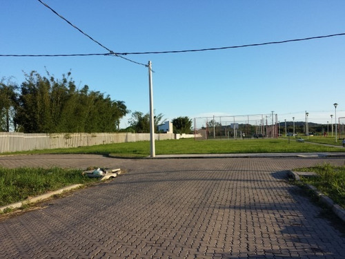 Imagem 3 de 7 de Terreno Em Condomínio Na Av. Juca Batista - 766