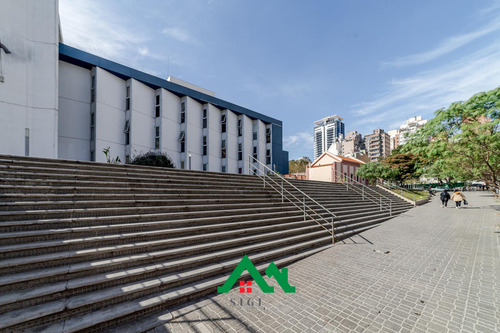Imagen 2 de 28 de Departamento Piso Entero, De 3 Dormitorios Y Balcón En Venta En Nueva Córdoba.