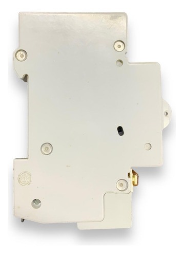 Interruptor V-line C32 277/480v Iec947-2 V07132 (Usado)