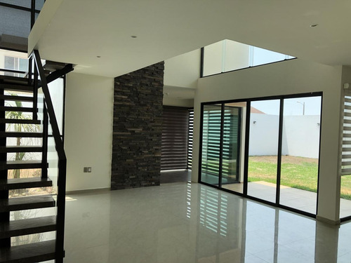 Imagen 2 de 22 de Playas Del Conchal, Casa En Venta O Renta Con Vista Al Mar, Jardín, Cuarto De Tv (aa)