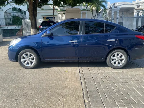 Nissan Versa 1.6 Advance