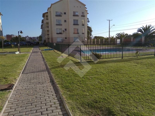 Departamento En Venta De 1 Dorm. En La Serena