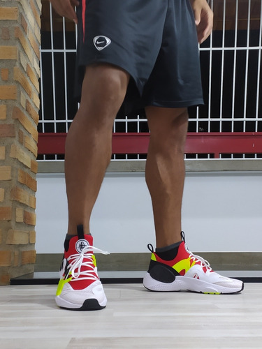 Nike Hurache Talla 9.5 & 10 Zapatos Deportivos