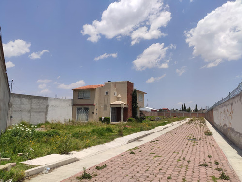 Venta De Terreno Para Desarrolladores 1950m2 En Ocotitlan Metepec