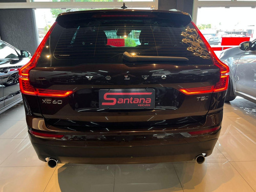 Imagem 8 de 15 de Volvo Xc60 T-5 Momentum 2.0 254cv Awd 5p