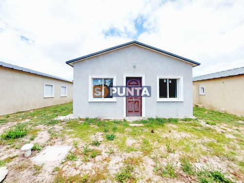 Imagen 1 de 10 de Casa De 3 Dormitorios 2 Baños Oportunidad