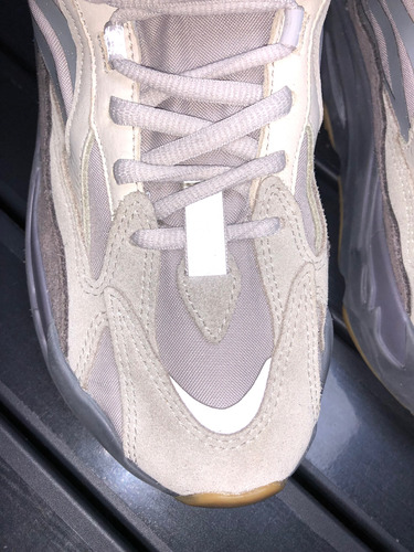 Zapatillas Americanas Usadas Adi Yeezy 700 Talle: 40arg/8us (Usado)