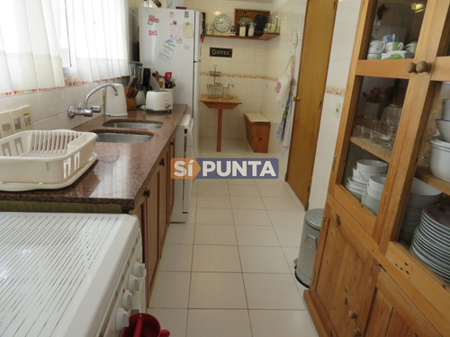 Imagen 11 de 15 de Apartamento En Playa Brava