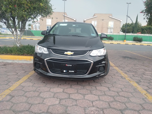Imagen 4 de 10 de Chevrolet Sonic 2017 1.6 Lt Hb Mt