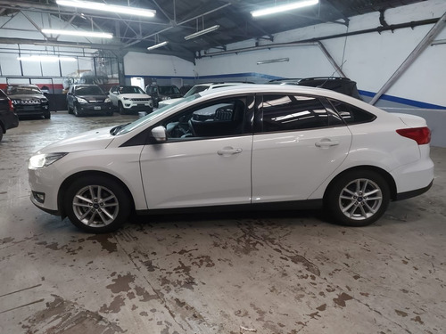 Ford Focus S 1.6 4p Mt 2017