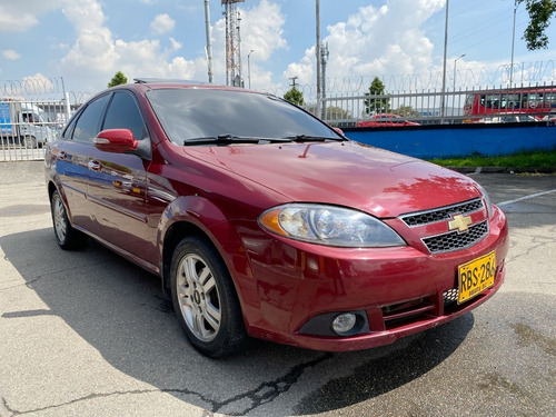 Imagen 2 de 25 de Chevrolet Optra Advance 2010