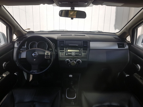 Nissan Tiida 1.8 Sl 16v Flex 4p Manual