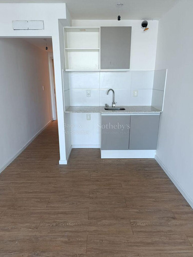 Apartment Facing Plaza Del Entrevero