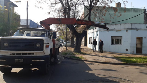 Imagen 3 de 9 de Chevrolet 714 Con Hidrogrua