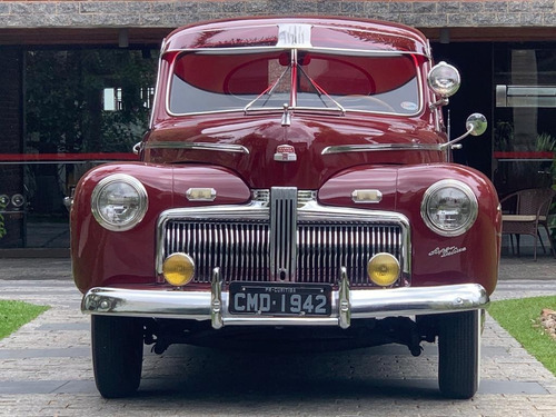 Ford De Luxe 1942 Coupê