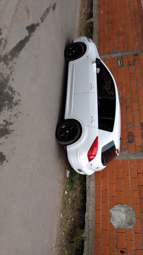 Nissan Tiida 1.8 Acenta 2011