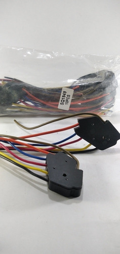 Conector Enchufe Switche Subir Vidrios Gm Caprice Sq1949 2c
